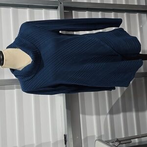 Lee Women’s Blue Cowl Neck‎ Tunic Size Large